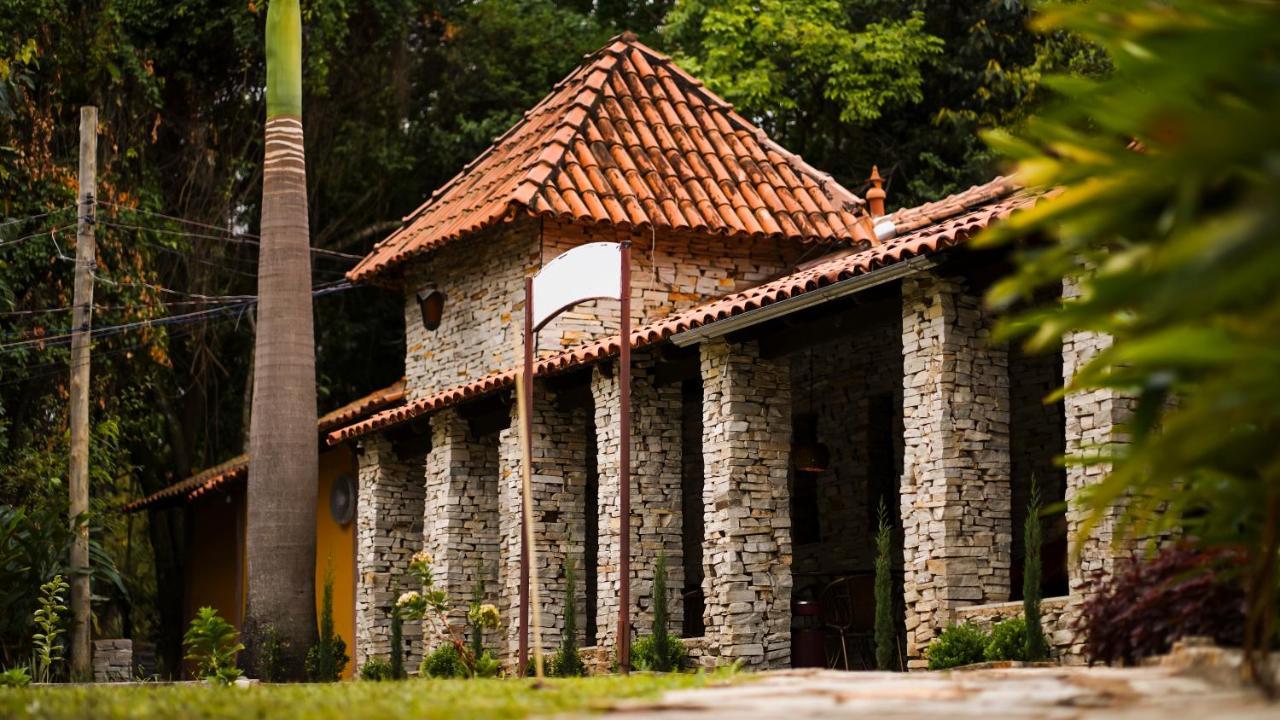 Pousada Villa das Pedras Pirenópolis Exterior foto